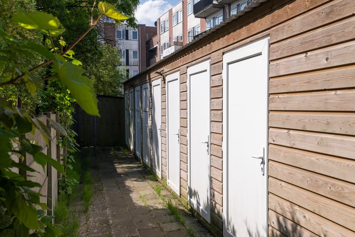 Foto 30 van Tidemanstraat 18-B