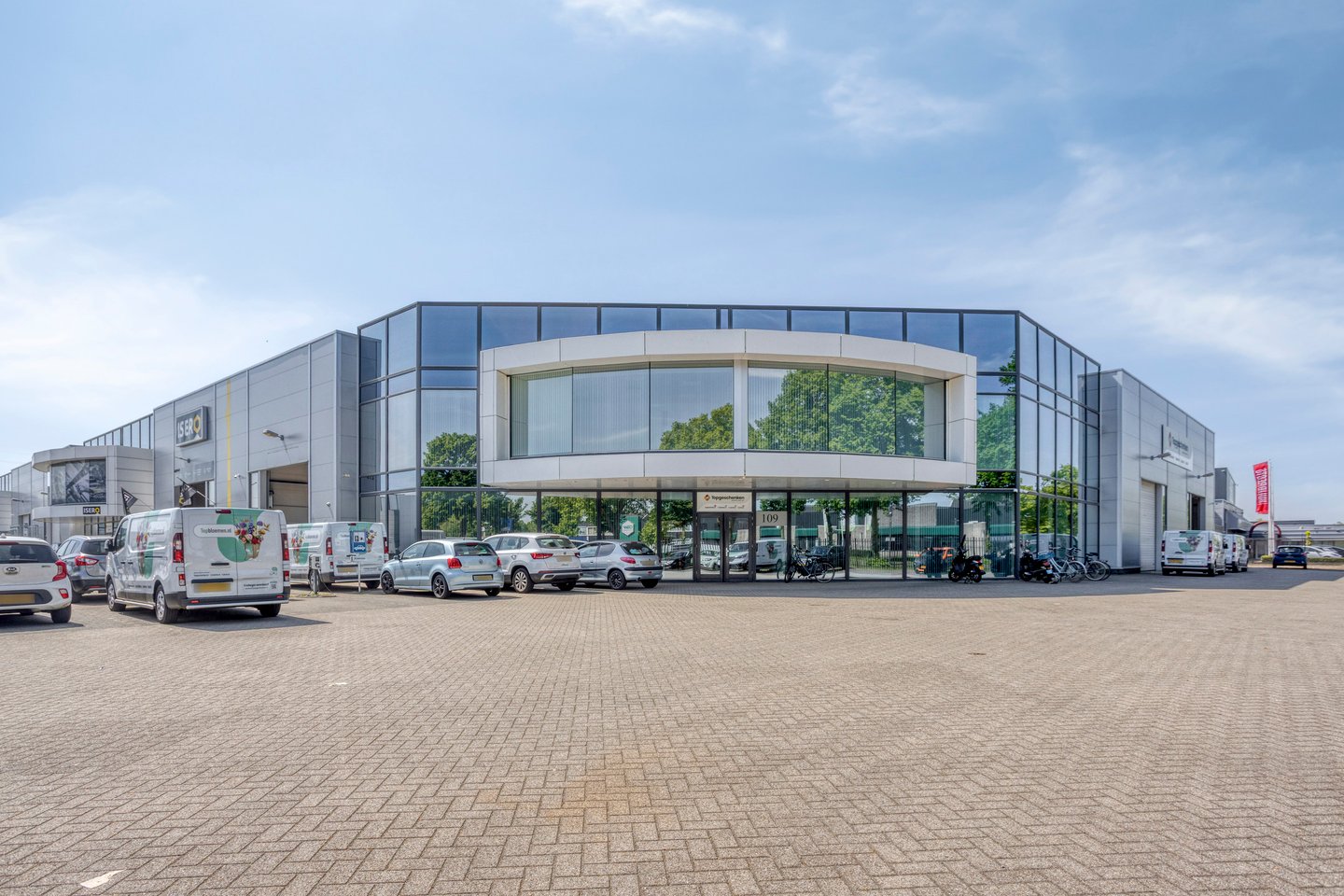 Bekijk foto 1 van Vossenbeemd 109