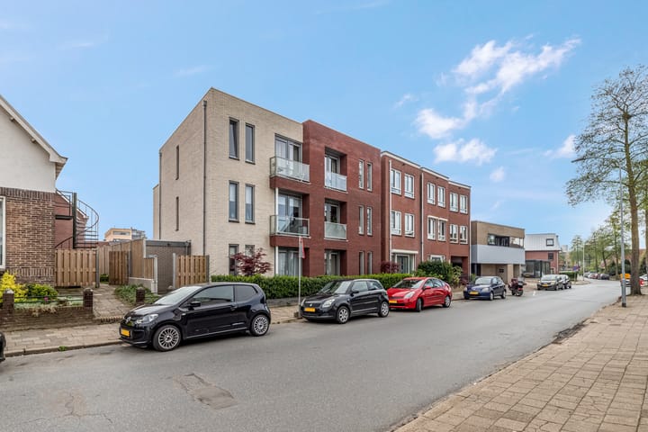 Foto 24 van Jan Linsestraat 6