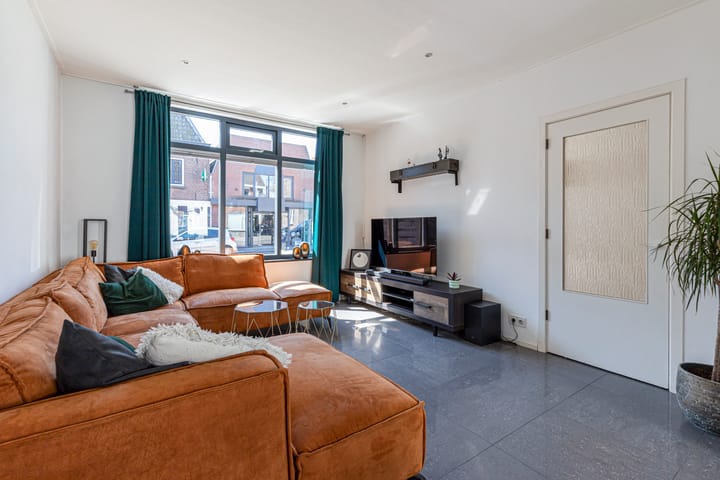 Foto 10 van Leidsestraatweg 14