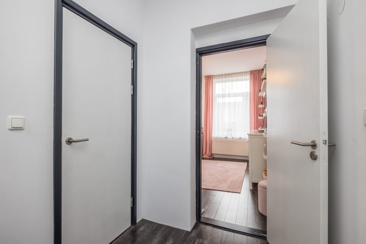 Foto 24 van Rijksweg Zuid 105