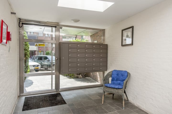 Foto 6 van Biesdelselaan 2-E