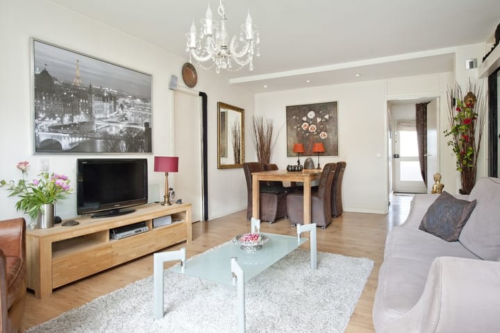 Foto 11 van Biesdelselaan 2-E