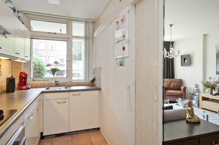 Foto 16 van Biesdelselaan 2-E