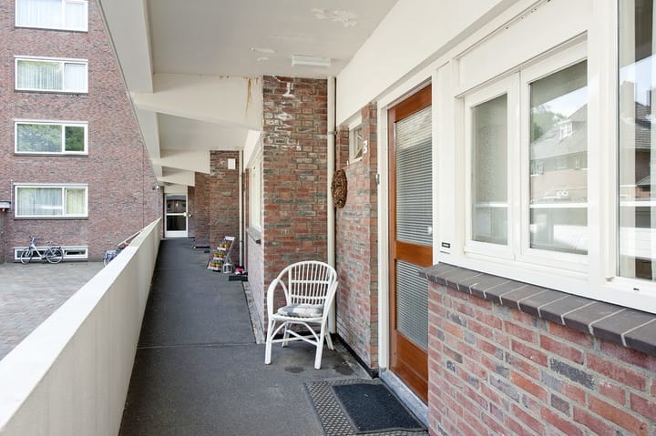 Foto 17 van Biesdelselaan 2-E