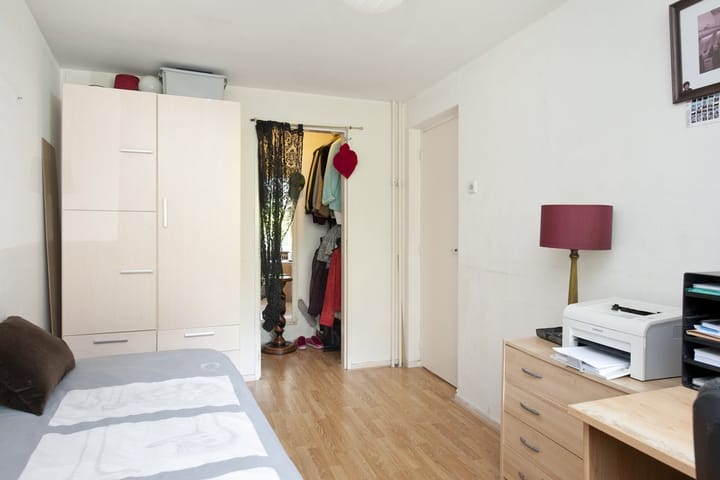 Foto 22 van Biesdelselaan 2-E