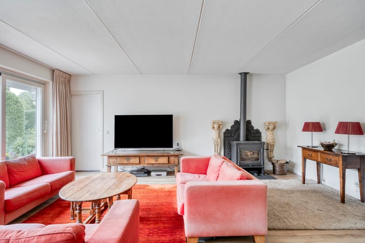 Foto 8 van Vincent van Goghlaan 62