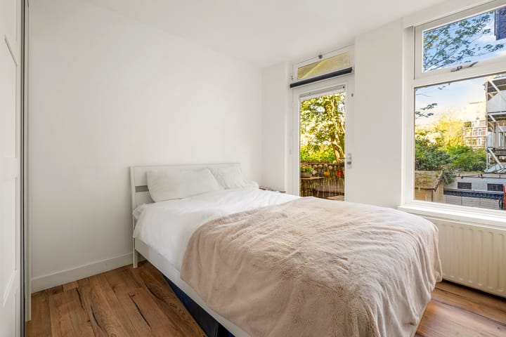 Photo 4 of Lepelkruisstraat 11-1