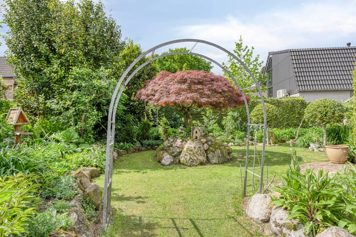 Foto 32 van Vincent van Goghlaan 62