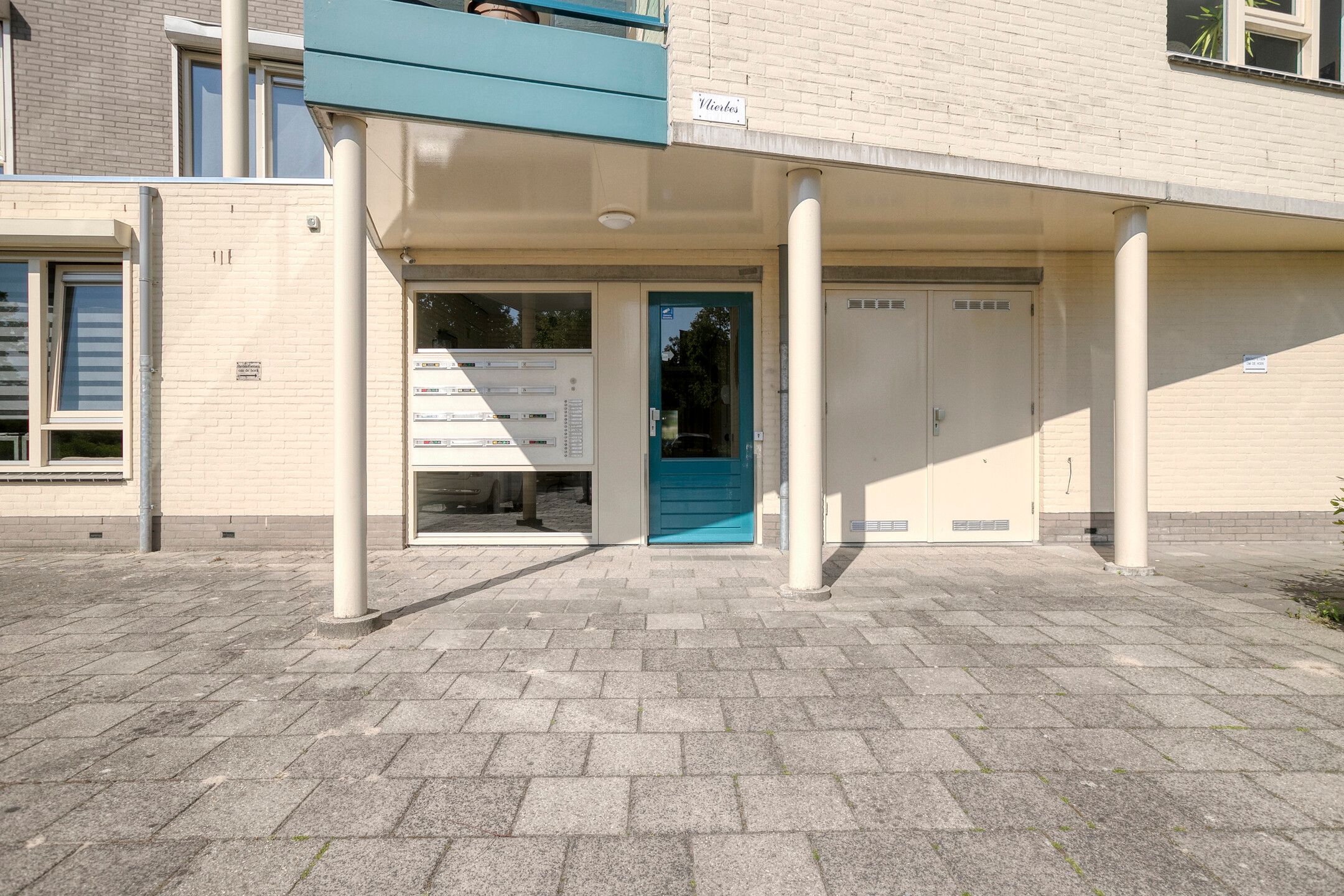 Foto 6 van Vlierbes 22