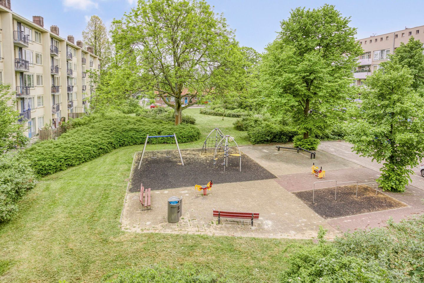 Foto 10 van Robert Fruinlaan 28-1