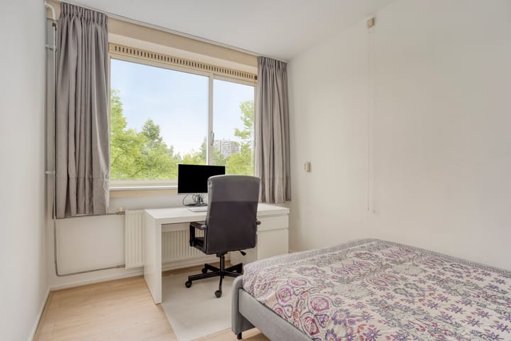 Foto 17 van Robert Fruinlaan 28-1