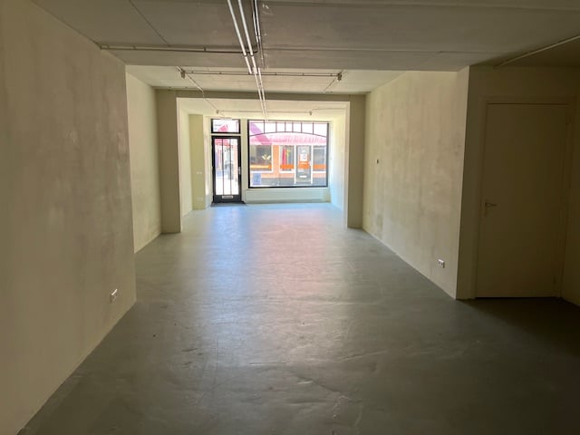 View photo 5 of Herenstraat 34