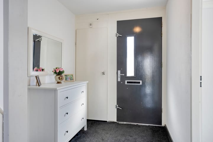 Foto 16 van Peter van Anrooystraat 18