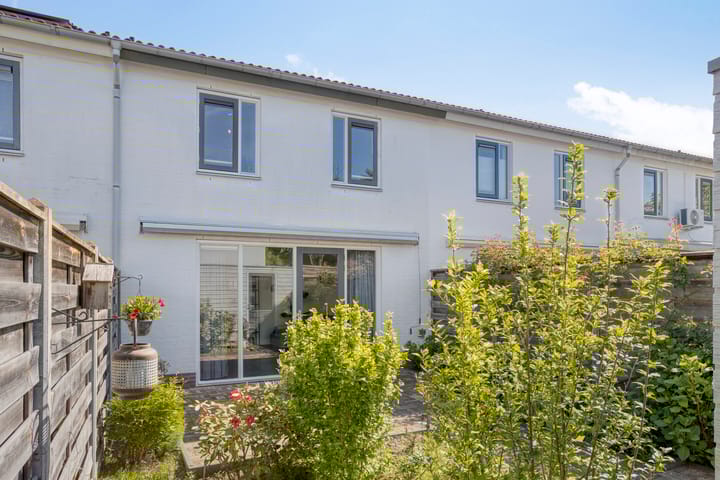 Foto 30 van Peter van Anrooystraat 18