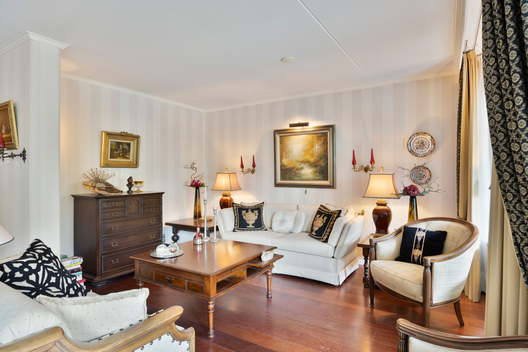 Foto 12 van Mignot en De Blockplein 88