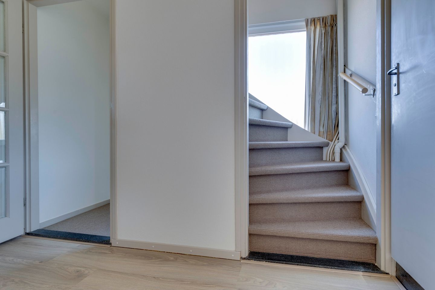 Foto 10 van Merelstraat 5