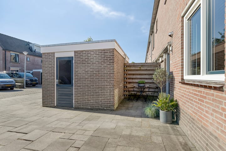 Photo 34 of Meerkoet 11