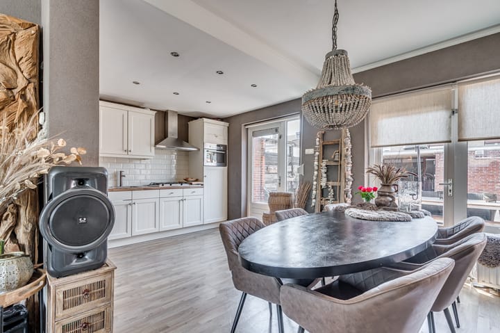 Foto 11 van Plevierstraat 12