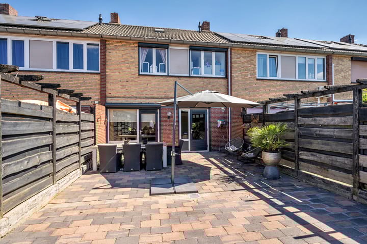 Foto 30 van Plevierstraat 12