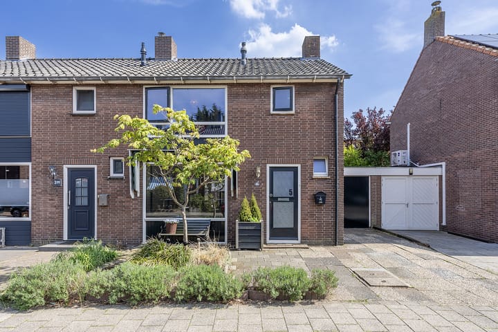 Foto 43 van Jacob van Oostzanenstraat 5