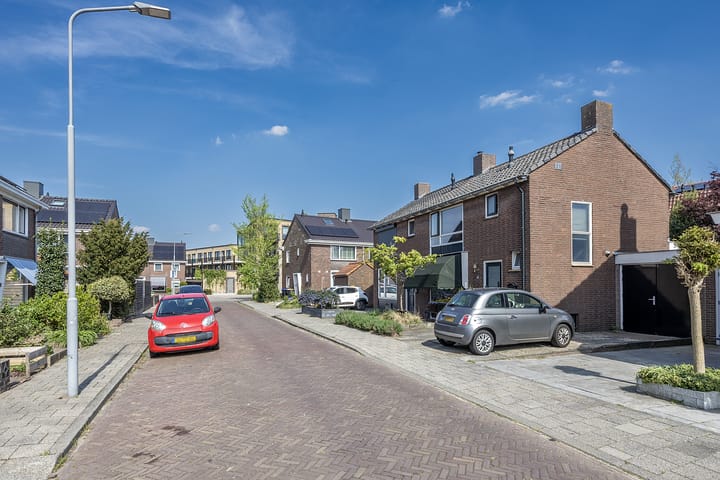 Foto 49 van Jacob van Oostzanenstraat 5