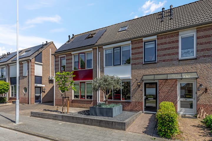 Foto 31 van F.J. Ebbensstraat 19