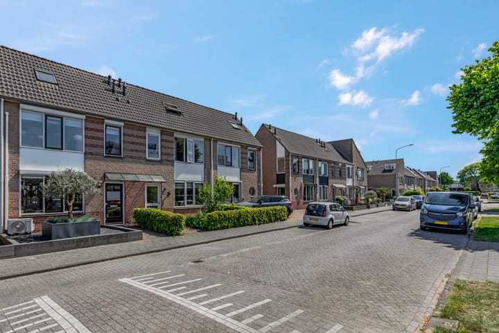 Foto 33 van F.J. Ebbensstraat 19