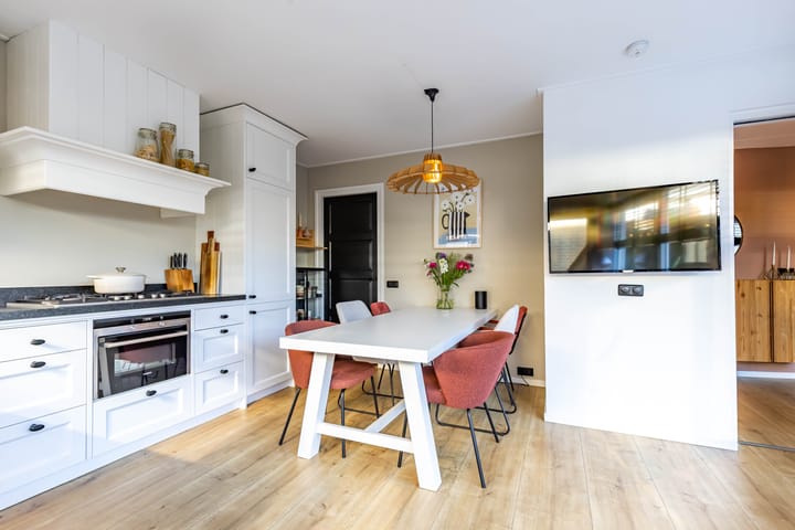 Foto 34 van Hotze Buwaldastraat 15