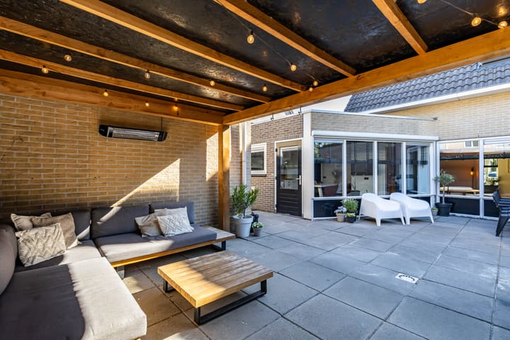 Foto 47 van Hotze Buwaldastraat 15