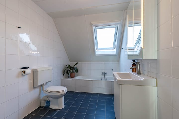 Foto 58 van Hotze Buwaldastraat 15