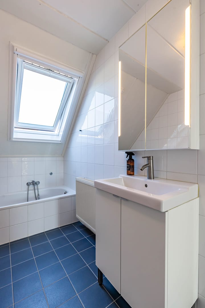 Foto 59 van Hotze Buwaldastraat 15