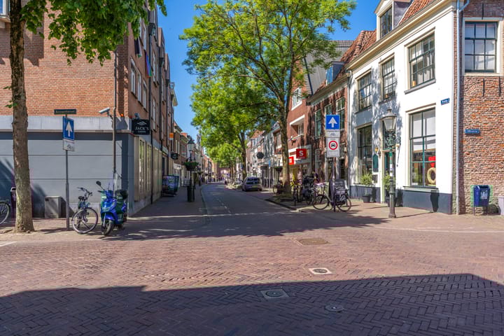 Foto 32 van Achter Sint Annahof 12