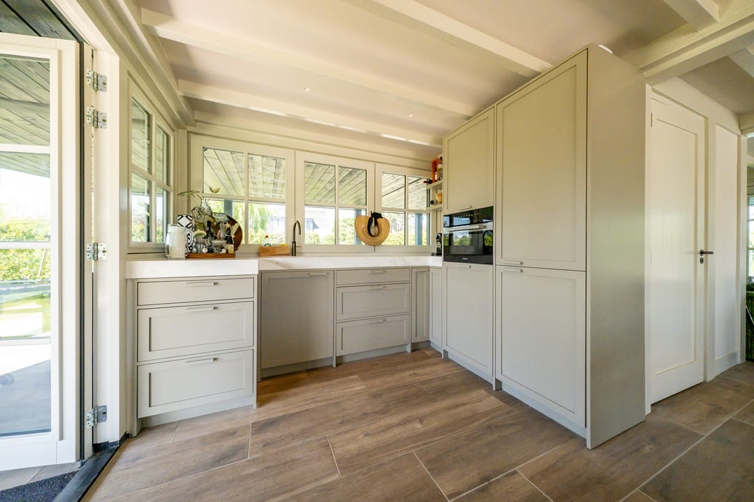 Foto 8 van Herenweg 242-R1