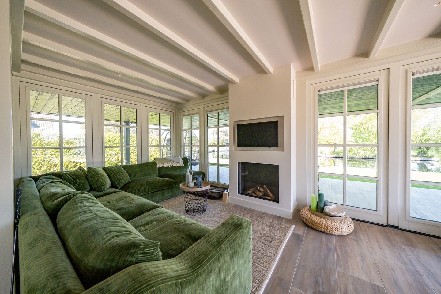 Foto 10 van Herenweg 242-R1