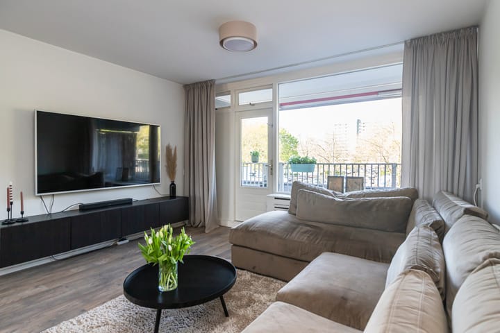 Foto 12 van Volendamlaan 718