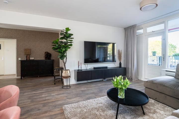 Foto 14 van Volendamlaan 718