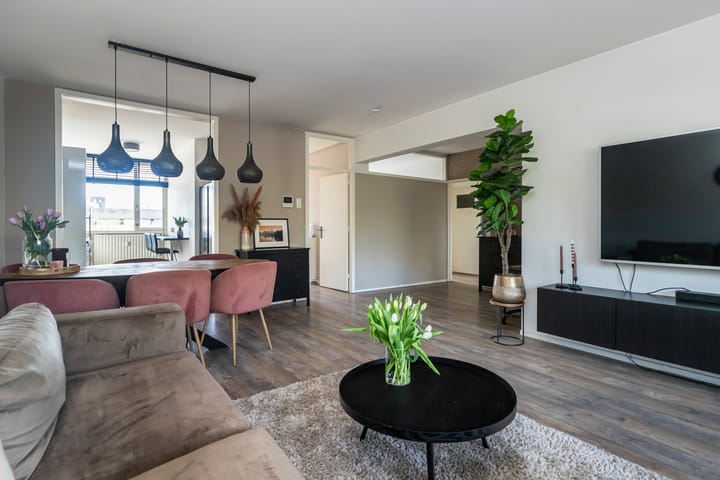 Foto 15 van Volendamlaan 718