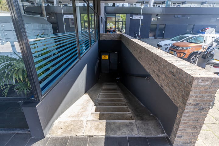 Foto 35 van Volendamlaan 718