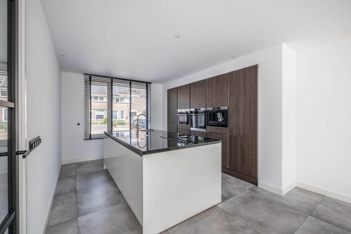 Foto 14 van Juralaan 25