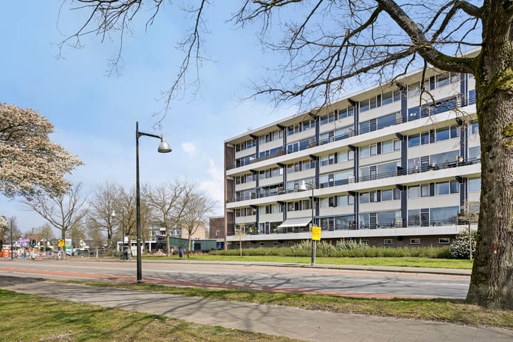 Foto 1 van Voltastraat 1