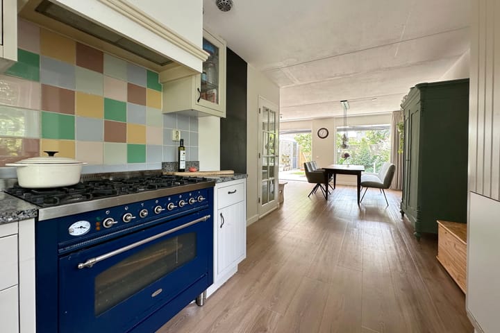 Foto 12 van Leonardo da Vincistraat 2