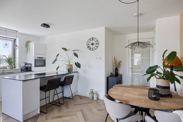 Foto 16 van C. Lofstraat 45