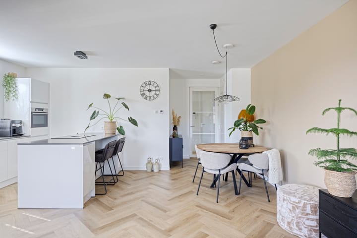 Foto 17 van C. Lofstraat 45