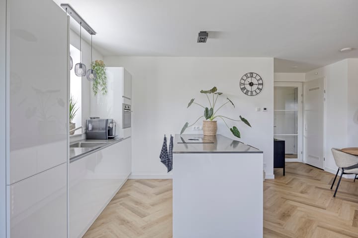 Foto 18 van C. Lofstraat 45