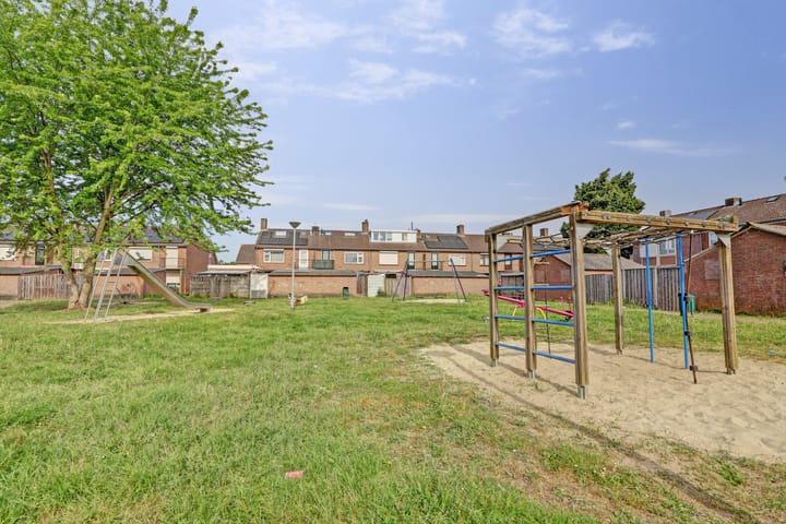 Foto 28 van Pastoor Sprengersstraat 12