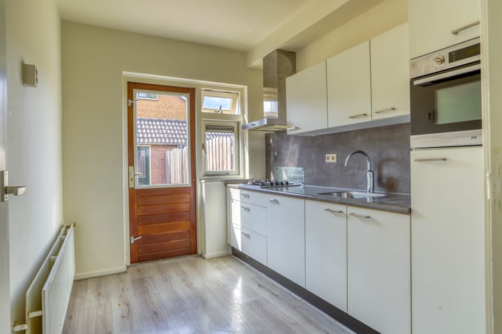 Photo 6 of Chrysantenstraat 21