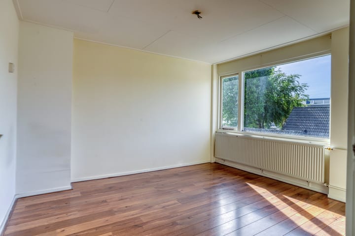 Photo 10 of Chrysantenstraat 21