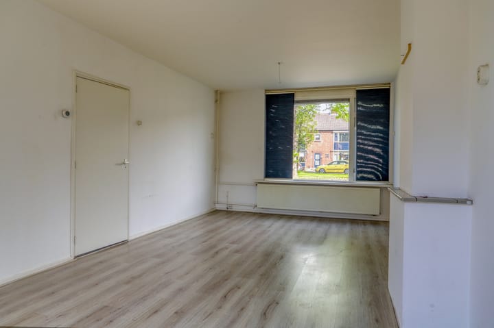 Photo 2 of Chrysantenstraat 21