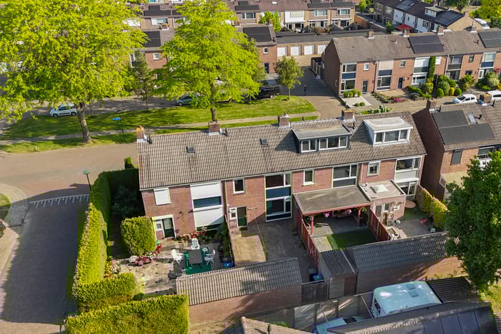 Photo 23 of Chrysantenstraat 21